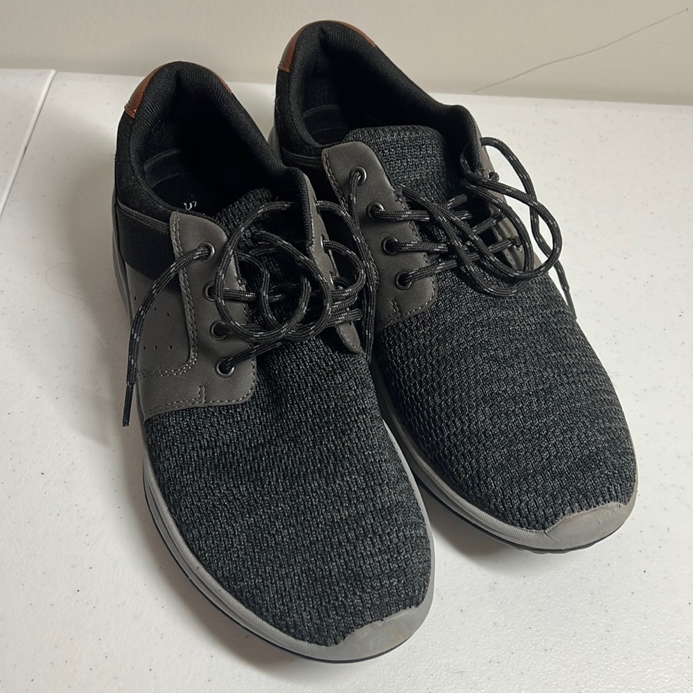 Black and Grey Sneaks